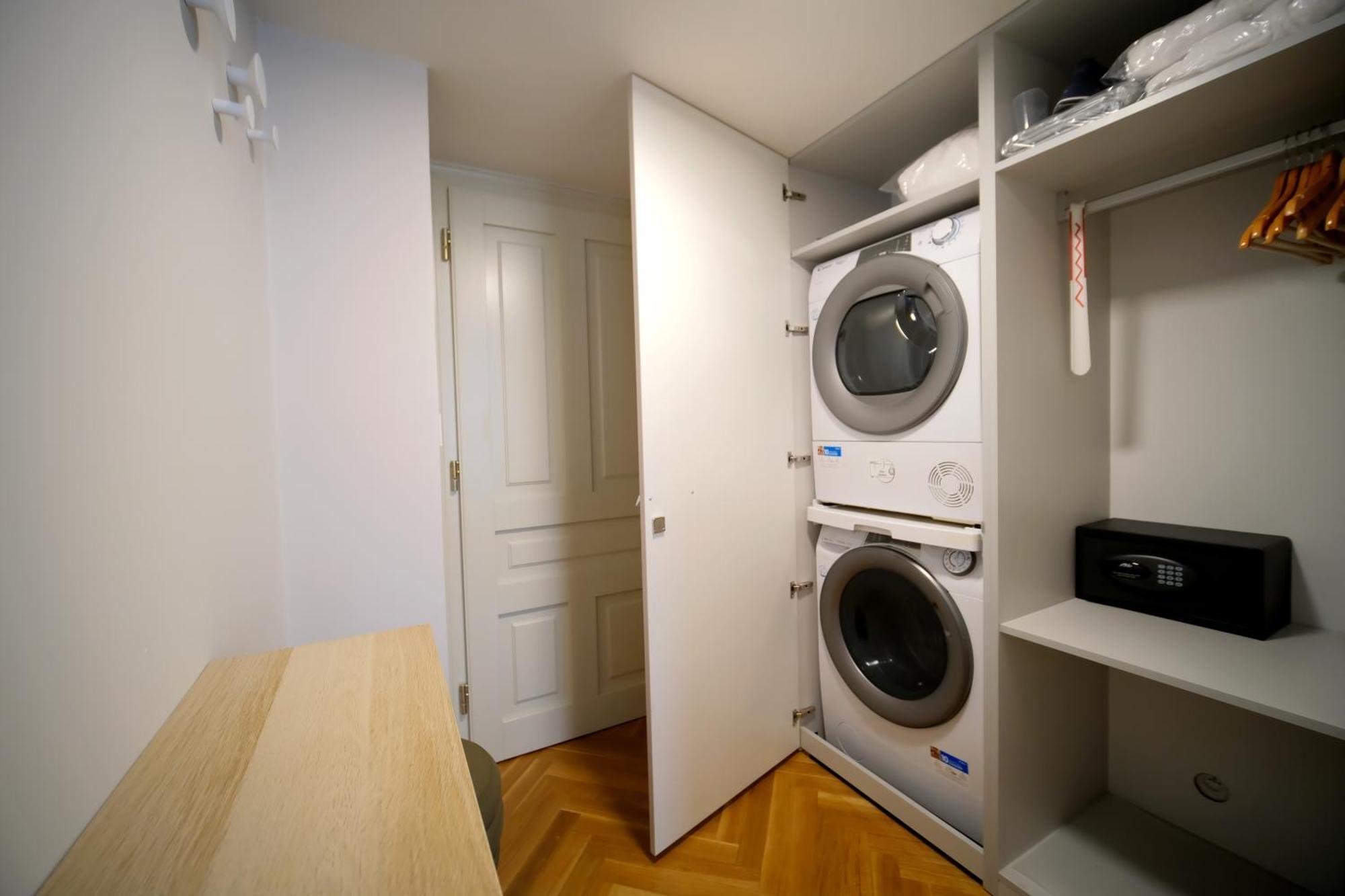 Luxemi Apartments I City Center Premium Studio Praga Exterior foto