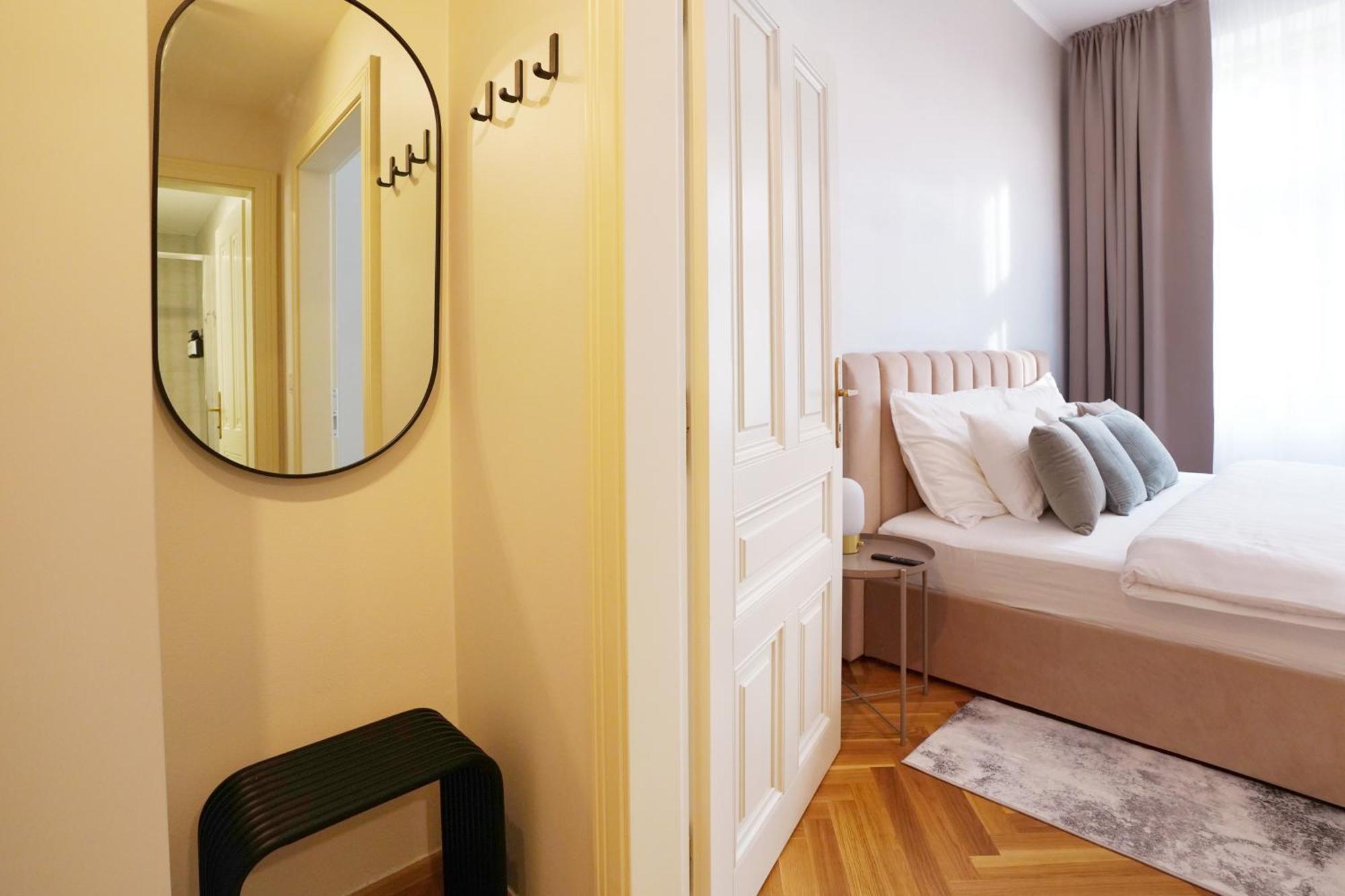 Luxemi Apartments I City Center Premium Studio Praga Exterior foto