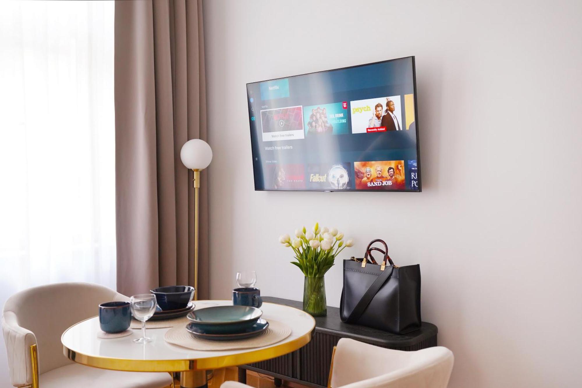 Luxemi Apartments I City Center Premium Studio Praga Habitación foto